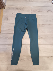 Nike uued leggings tüdrukule suurus umbes 146-154 (4 foto / 5)