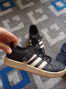 Nike plätud 34 .Adidas tossud 35 (3 foto / 8)
