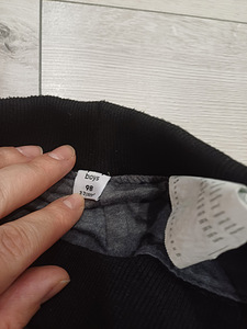 Korralikud teksad poisile suurus 98+t-särk (7 foto / 9)