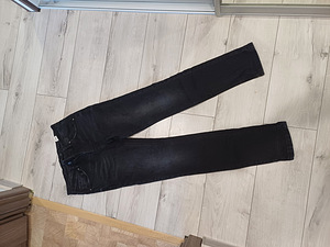 Reserved teksad meestele suurus 30