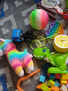 Игрушки для мальчика (3 фото из 9)