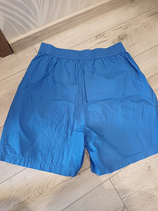 Шорты для женщин XL (4 фото из 4)