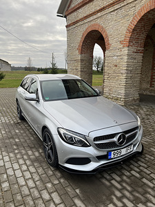 Mercedes benz w205 2016 (1 foto / 8)
