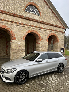 Mercedes benz w205 2016 (5 foto / 8)