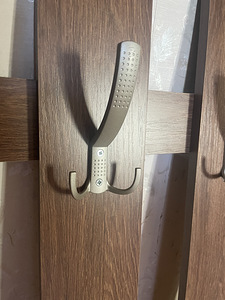 Вешалка с зеркалом (2 фото из 2)