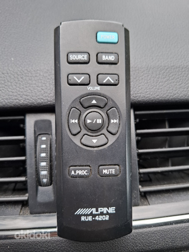 Alpine autoraadio pult