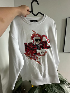 Новый свитшот Karl Lagerfeld, размер S (1 фото из 3)