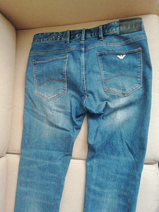 Emporio Armani 34/32 (2 foto / 6)