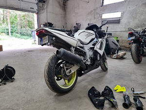 Yamaha R6 1999 varuosad (5 foto / 10)