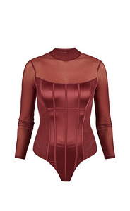 Guess боди, размер L (1 фото из 3)