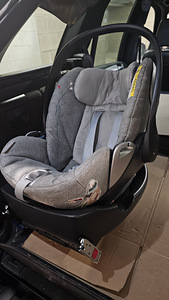 Turvatool Cybex Cloud Q + isofix (1 foto / 5)