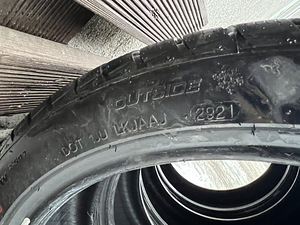 Goodride Zuper Snow 225/40/19 (3 foto / 8)