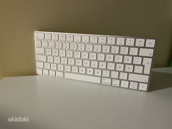 Короткая беспроводная клавиатура Apple Magic Keyboard (фото #2)