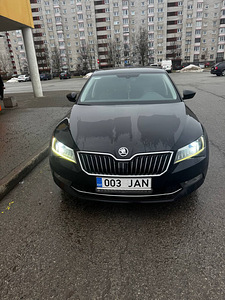 Skoda superb (2 фото из 8)