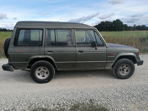 Mitsubishi Pajero 86a 2.3td (6 foto / 9)