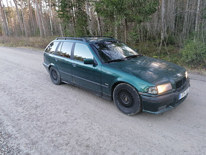 BMW 316i 75kw (7 foto / 11)