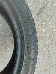 245/40/19 Nokian MS (5 foto / 7)