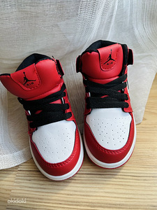 Nike Air Jordan, suurus 28. UUS! (3 foto / 4)