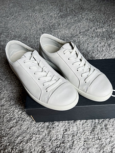 ECCO SOFT 7 naiste tennised, suurus 38. UUS! (2 foto / 4)