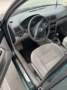 Volkswagen golf 4 (4 foto / 4)