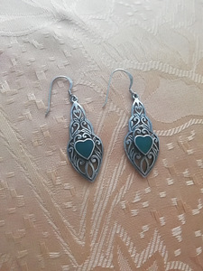 Серьги серебряные с камнем
