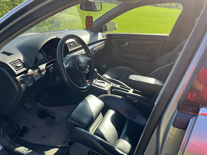 Audi a4 b6 2.5tdi 132kw quattro (6 foto / 6)