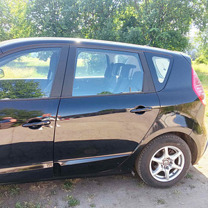Renault Scenic auto (1 foto / 3)
