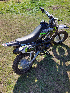 Neljataktiline 70cc mootorratas (automaat) (2 foto / 2)