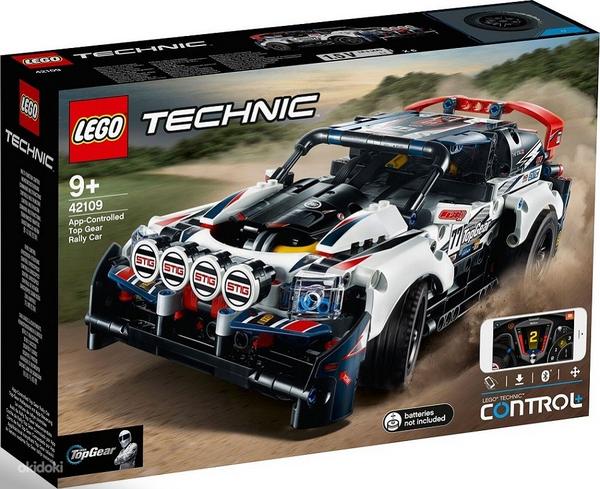 LEGO Technic Top Gear 42109 (фото #1)