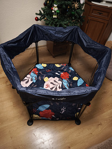 Детский манеж Lionelo (1 фото из 2)