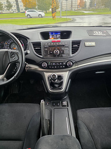 Honda CR-V Elegance (15 foto / 15)