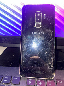 Samsung Galaxy s9+ 256GB (3 foto / 3)