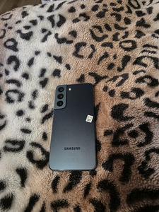 Samsung Galaxy S22 Green 8/256Gb 5G (7 foto / 7)