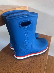 Crocs kummikud C13 // Резиновые сапоги C13 (1 foto / 2)