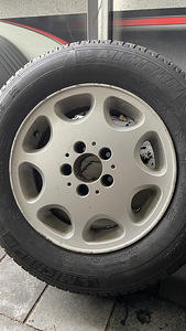 Оригинальные литые диски Mercedes Benz W126 C126 (6 фото из 8)