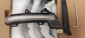 Škoda Octavia 2013-2018 LED dünaamilised suunatuled, peeglis