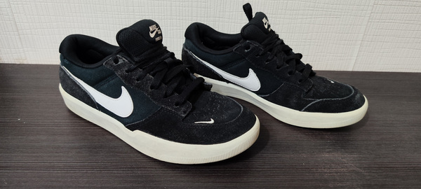 Кроссовки 37,5 Nike обувь ботинки