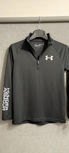 Under Armour 146-152 särk sviiter 2tk 11-12a (5 foto / 5)
