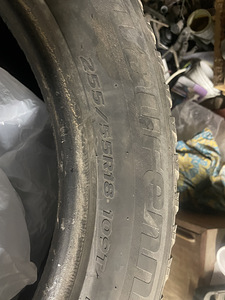 255/55R18 naelrehvid (2 foto / 3)