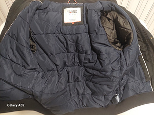 Uus Tommy Hilfiger soe talvejope XL (6 foto / 8)