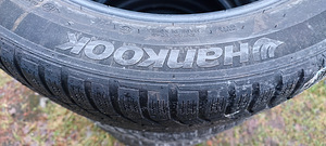 HANKOOK M+S 235/50R19. (3 foto / 3)