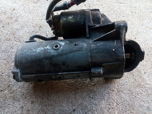 Volvo V40,S40 starter 1,9TD koodiga 30620657 (2 foto / 3)