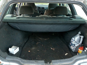 VOLVO V40 varuosad 1,9 diisel 75KW aastast 2000 (10 foto / 10)