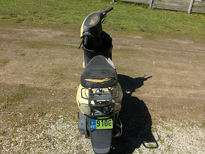 Hiina motoroller varuosadeks (4 foto / 4)