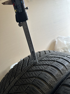 Goodyear Vector 4Seasons 205 50 R17 (7 foto / 8)