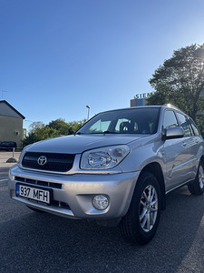 Toyota RAV4 2005 1.8 (1 фото из 6)