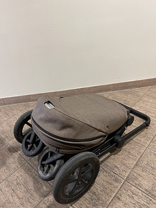 Heas korras Cybex Priam Lux vankri- ja jalutuskäru komplekt (10 foto / 10)