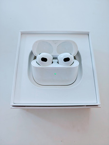 Apple AirPods 3 Original (1 foto / 2)