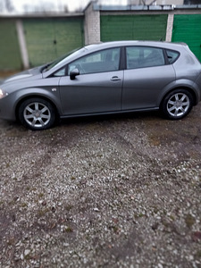 Seat Leon (4 foto / 9)