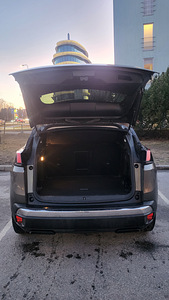 Peugeot 3008 Active PureTech 1.2 96kW (4 foto / 9)